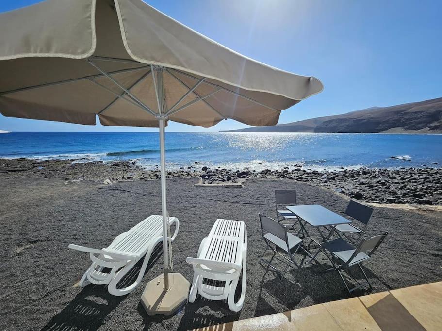 Casa Playa Quemada Junto Al Mar Villa Exteriör bild